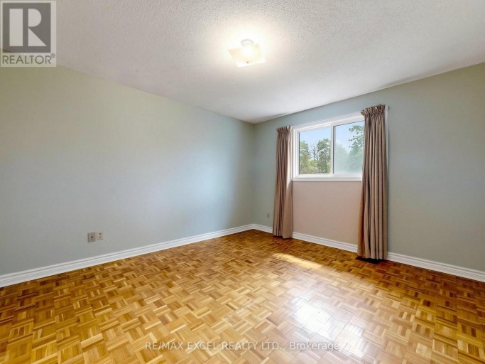 3 LOVEKIN GROVE, Toronto (L'Amoreaux), Ontario, M1T3T5