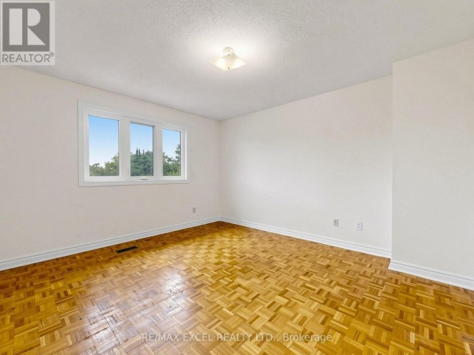 3 LOVEKIN GROVE, Toronto (L'Amoreaux), Ontario, M1T3T5