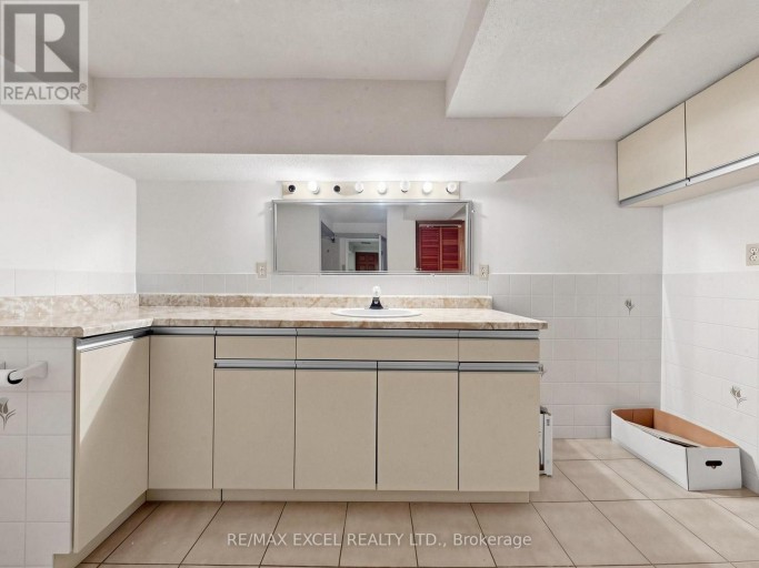 3 LOVEKIN GROVE, Toronto (L'Amoreaux), Ontario, M1T3T5