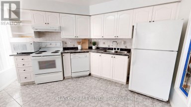 907 - 12 LAURELCREST STREET Brampton (Queen Street Corridor) Ontario photo 14