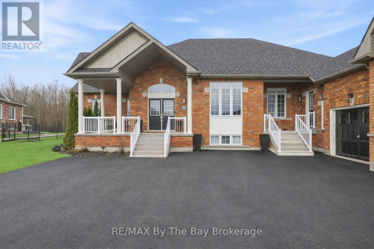10 BASSWOOD DRIVE, Wasaga Beach, Ontario, L9Z0A9