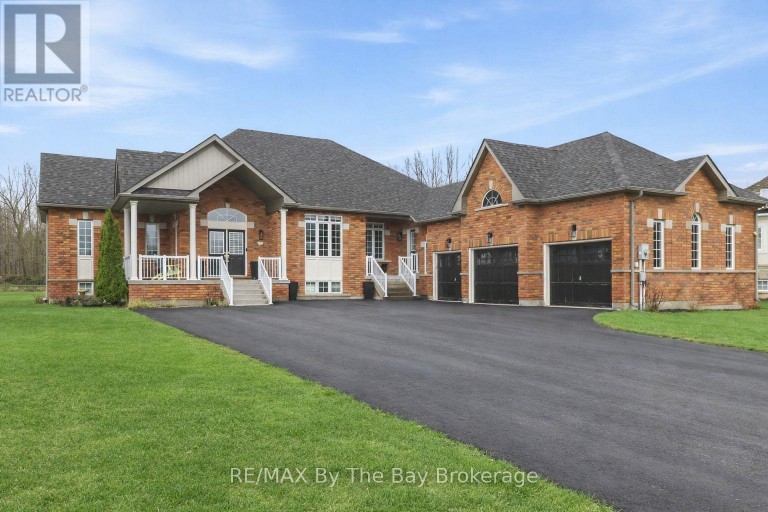 10 BASSWOOD DRIVE, Wasaga Beach, Ontario, L9Z0A9