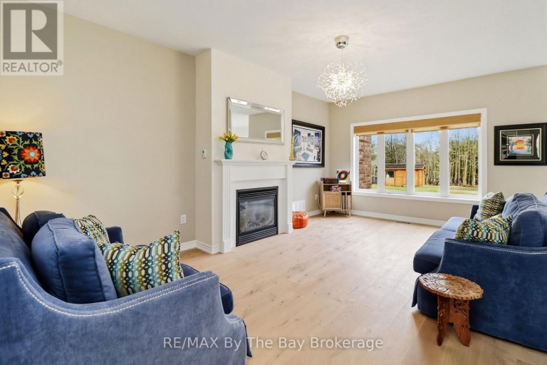 10 BASSWOOD DRIVE, Wasaga Beach, Ontario, L9Z0A9