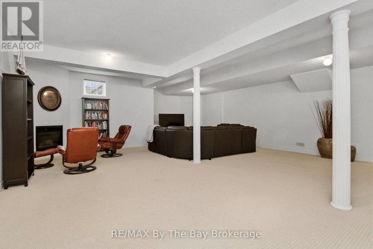 10 BASSWOOD DRIVE, Wasaga Beach, Ontario, L9Z0A9