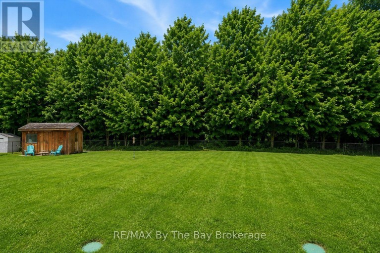 10 BASSWOOD DRIVE, Wasaga Beach, Ontario, L9Z0A9