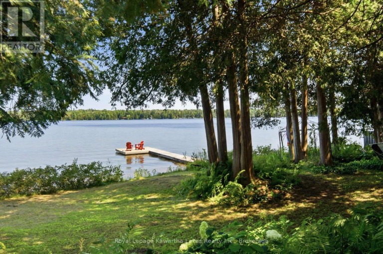 100 PINEWOOD BOULEVARD, Kawartha Lakes (Carden), Ontario, K0M2T0