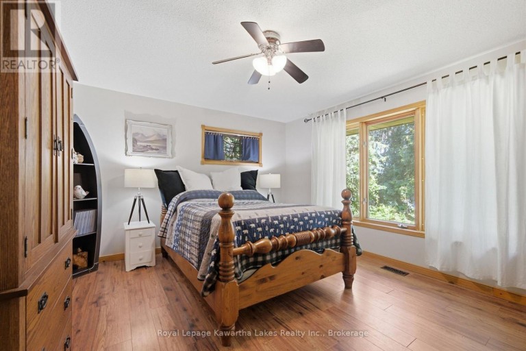100 PINEWOOD BOULEVARD, Kawartha Lakes (Carden), Ontario, K0M2T0