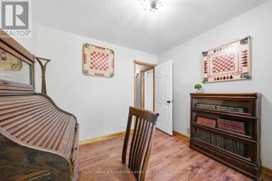 100 PINEWOOD BOULEVARD Kawartha Lakes (Carden) Ontario photo 24