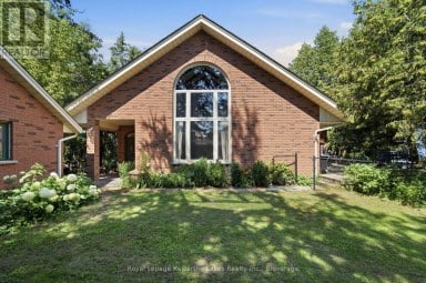 100 PINEWOOD BOULEVARD Kawartha Lakes (Carden) Ontario photo 34