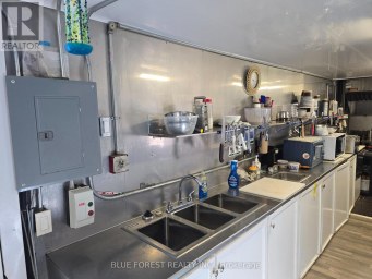 157 MCRAE STREET Southwest Middlesex (Glencoe) Ontario photo 6