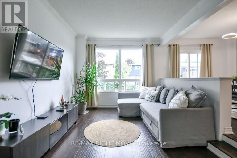 31 - 12 LANKIN BOULEVARD, Orillia, Ontario, L3V6T2