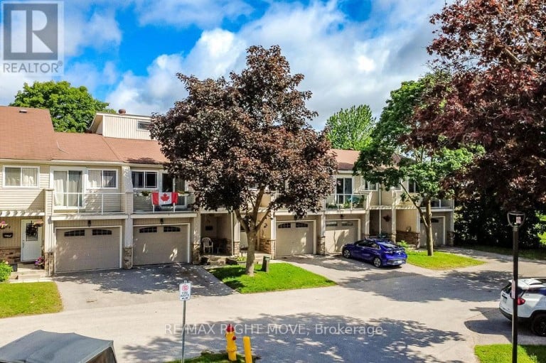 31 - 12 LANKIN BOULEVARD, Orillia, Ontario, L3V6T2