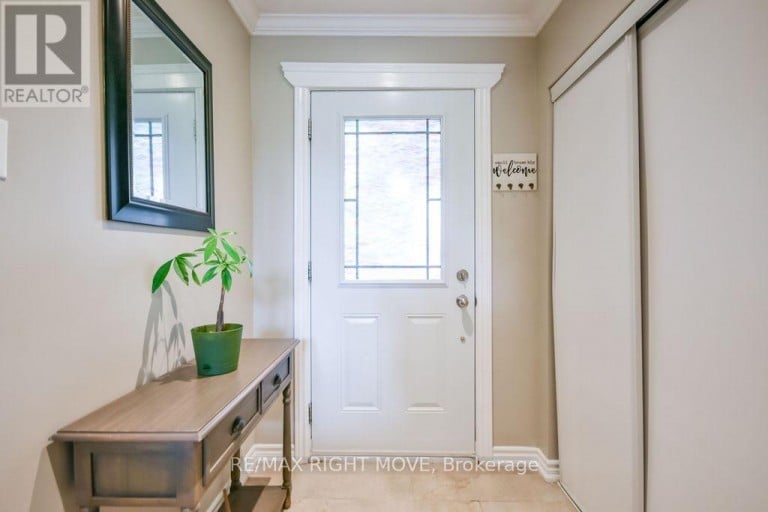 31 - 12 LANKIN BOULEVARD, Orillia, Ontario, L3V6T2