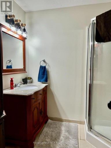 241 4TH STREET CRESCENT, Hanover, Ontario, N4N3S9