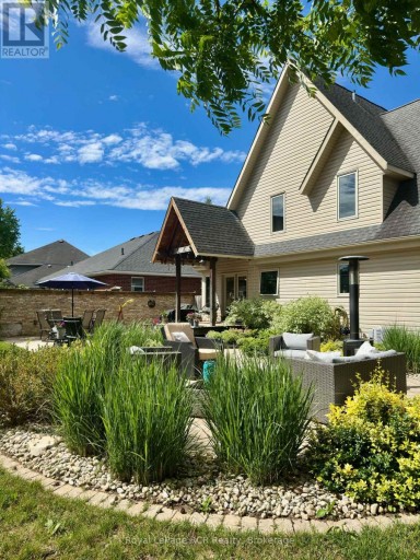241 4TH STREET CRESCENT, Hanover, Ontario, N4N3S9