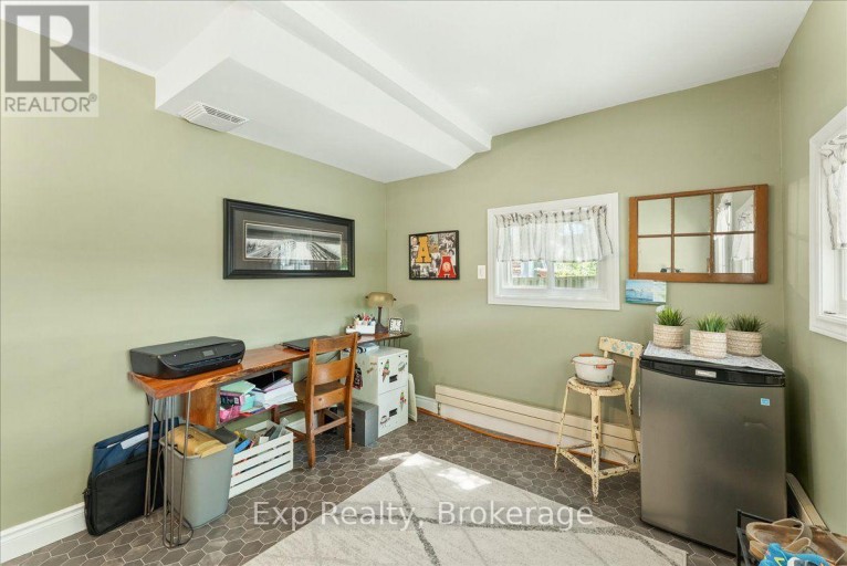 26 SHERBOURNE STREET N, Bancroft (Bancroft Ward), Ontario, K0L1C0