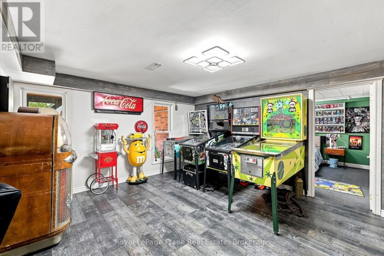 1846 STRATTON AVENUE, Peterborough (Otonabee Ward 1), Ontario, K9K2E6