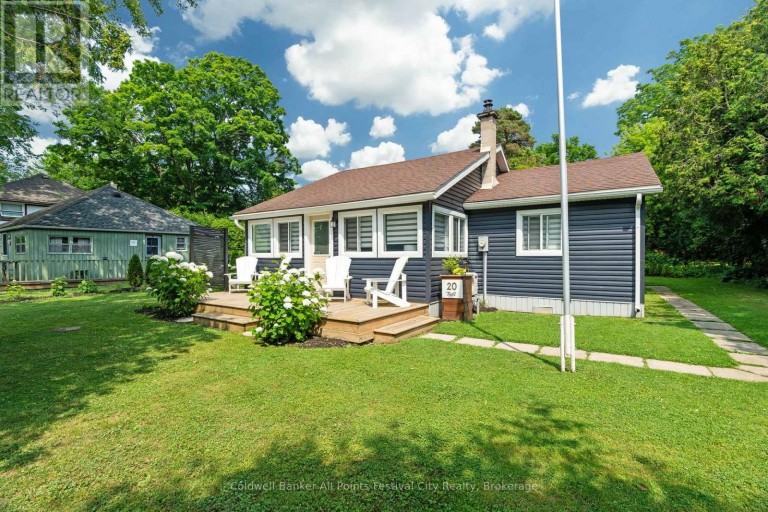 20 TUYLL STREET, Bluewater (Bayfield), Ontario, N0M1G0