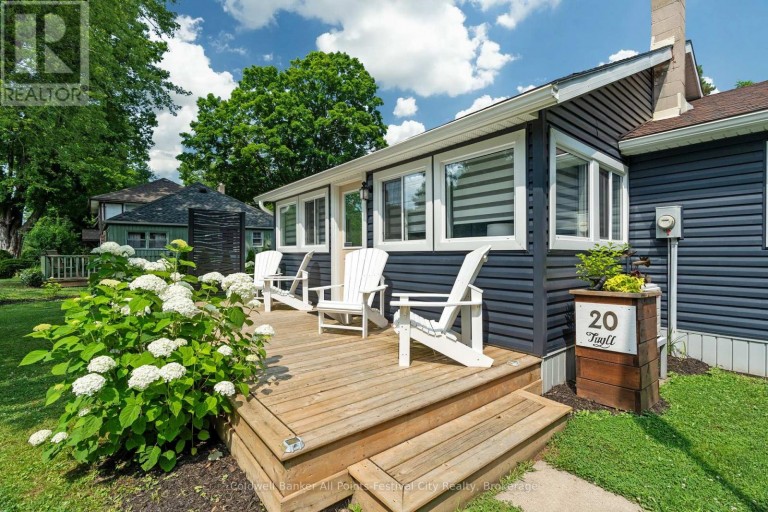 20 TUYLL STREET, Bluewater (Bayfield), Ontario, N0M1G0
