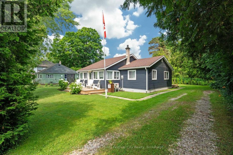 20 TUYLL STREET, Bluewater (Bayfield), Ontario, N0M1G0