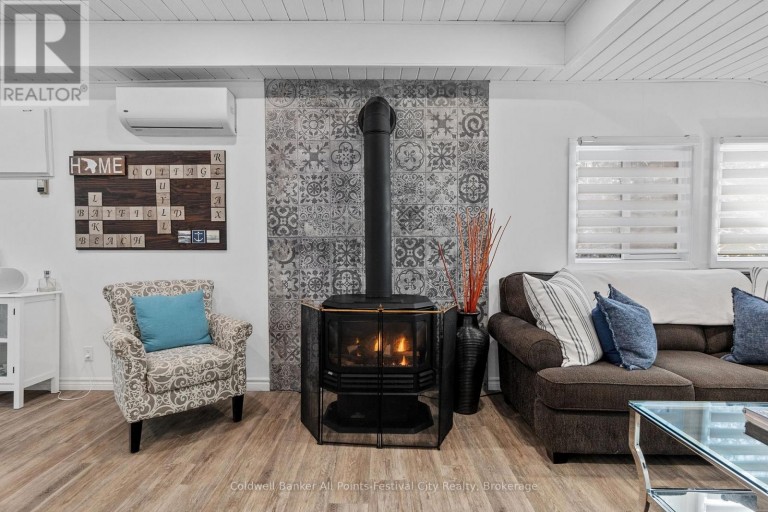 20 TUYLL STREET, Bluewater (Bayfield), Ontario, N0M1G0