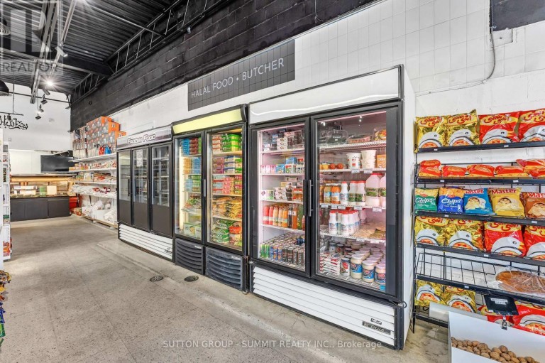 17 - 2500 HURONTARIO STREET, Mississauga (Cooksville), Ontario, L5B1N4