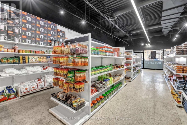 17 - 2500 HURONTARIO STREET, Mississauga (Cooksville), Ontario, L5B1N4