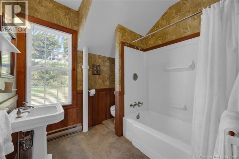 9531 Route 102, Morrisdale, New Brunswick, E5K4N7