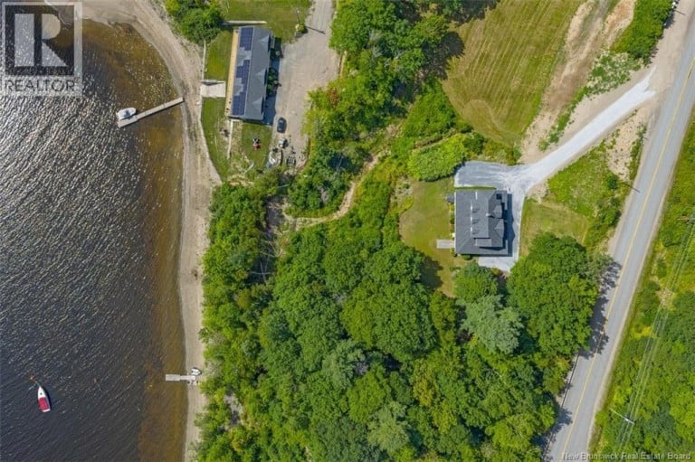 9531 Route 102, Morrisdale, New Brunswick, E5K4N7