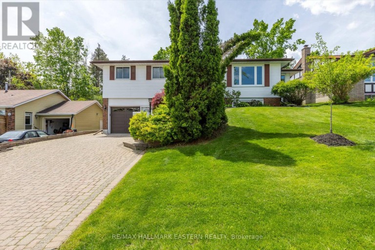 959 GOLFVIEW ROAD, Peterborough (Otonabee Ward 1), Ontario, K9J7W2