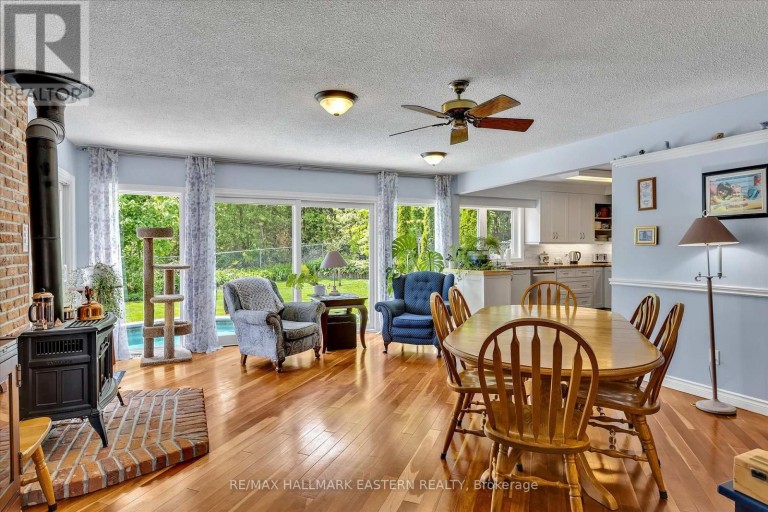 959 GOLFVIEW ROAD, Peterborough (Otonabee Ward 1), Ontario, K9J7W2