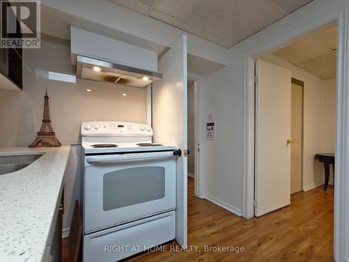 182 MCNICOLL AVENUE, Toronto (Hillcrest Village), Ontario, M2N3K7