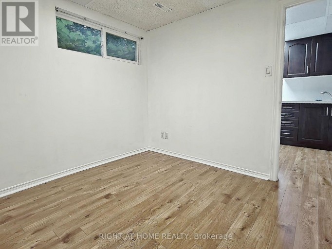182 MCNICOLL AVENUE, Toronto (Hillcrest Village), Ontario, M2N3K7