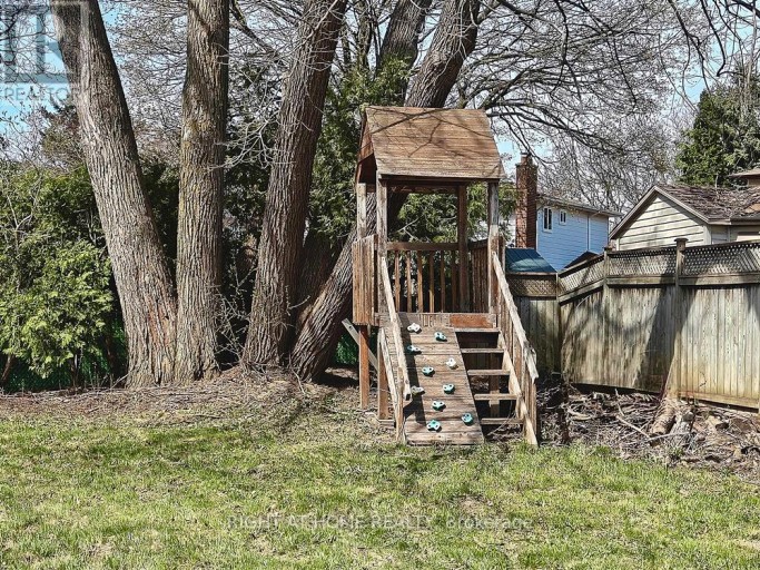 182 MCNICOLL AVENUE, Toronto (Hillcrest Village), Ontario, M2N3K7