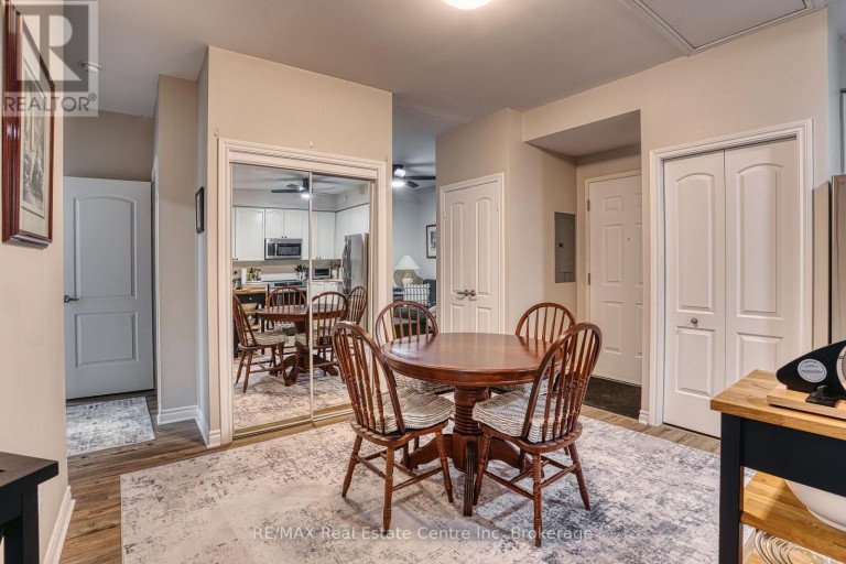 102 - 760 WOODHILL DRIVE, Centre Wellington (Fergus), Ontario, N1M3W5
