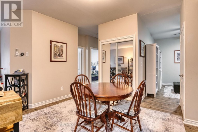102 - 760 WOODHILL DRIVE, Centre Wellington (Fergus), Ontario, N1M3W5