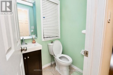 43 CARANCI CRESCENT Brampton (Bram East) Ontario photo 12