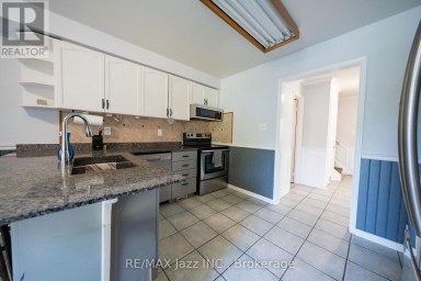110 FREELAND AVENUE Clarington (Bowmanville) Ontario photo 19