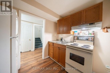 110 FREELAND AVENUE Clarington (Bowmanville) Ontario photo 34