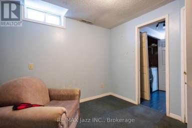 110 FREELAND AVENUE Clarington (Bowmanville) Ontario photo 38