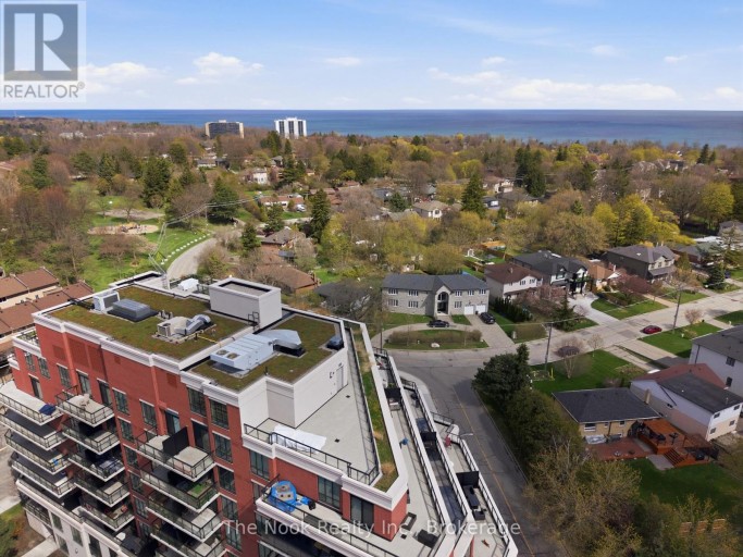 609 - 3655 KINGSTON ROAD, Toronto (Scarborough Village), Ontario, M1M1S2