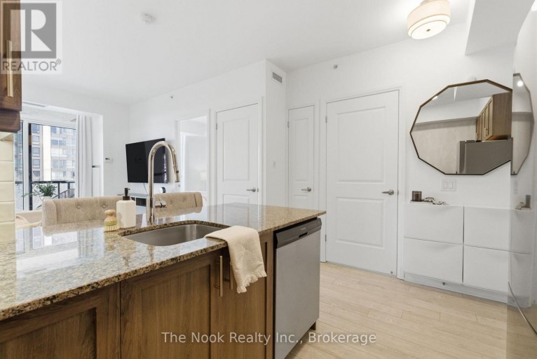 609 - 3655 KINGSTON ROAD, Toronto (Scarborough Village), Ontario, M1M1S2