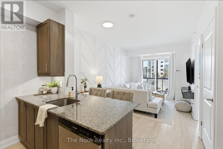609 - 3655 KINGSTON ROAD, Toronto (Scarborough Village), Ontario, M1M1S2
