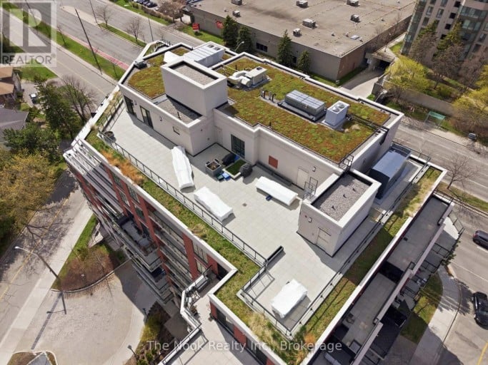 609 - 3655 KINGSTON ROAD, Toronto (Scarborough Village), Ontario, M1M1S2