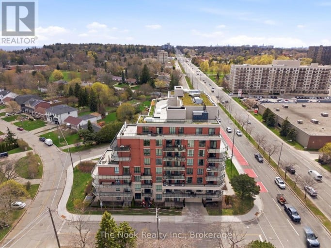 609 - 3655 KINGSTON ROAD, Toronto (Scarborough Village), Ontario, M1M1S2
