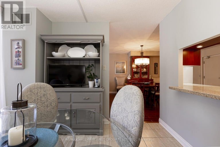 110 - 25 CUMBERLAND LANE, Ajax (South West), Ontario, L1S7K1