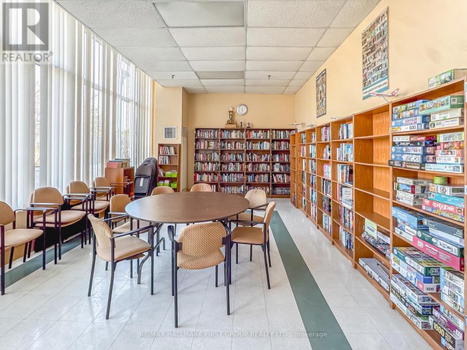 110 - 25 CUMBERLAND LANE, Ajax (South West), Ontario, L1S7K1