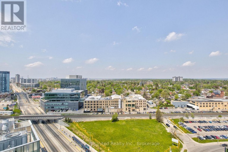 1702 - 1 VICTORIA STREET S, Kitchener, Ontario, N2G1C5