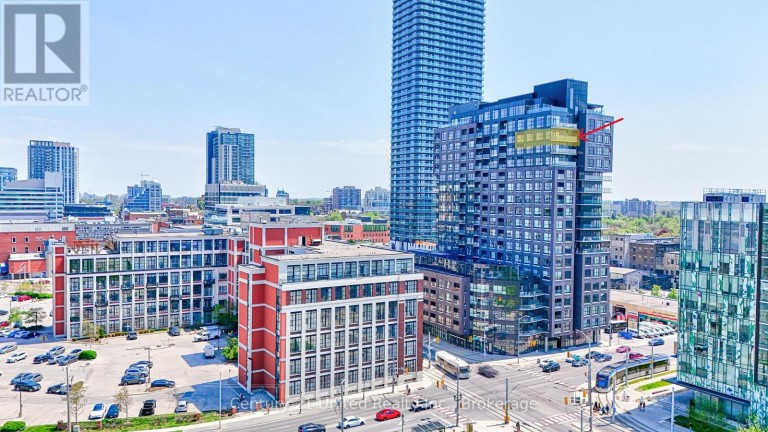 1702 - 1 VICTORIA STREET S, Kitchener, Ontario, N2G1C5