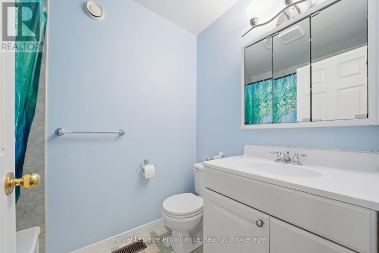 2103 RON HARNDEN ROAD, Cobourg, Ontario, K9A4J8